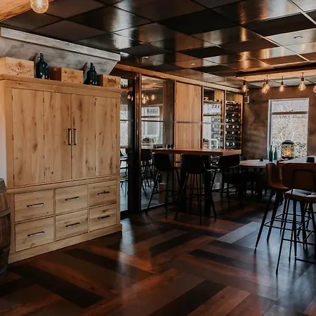 Hotel De4dames-2